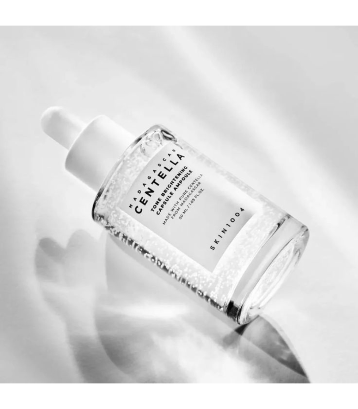 SKIN1004 - Madagascar Centella Tone Brightening Capsule Ampoule - Siero Viso