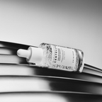 SKIN1004 – Madagascar Centella Tone Brightening Capsule Ampoule - Siero viso illuminante