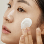 Relief Sun: Rice + Probiotics SPF50 - Crema solare viso idratante al riso e probiotici