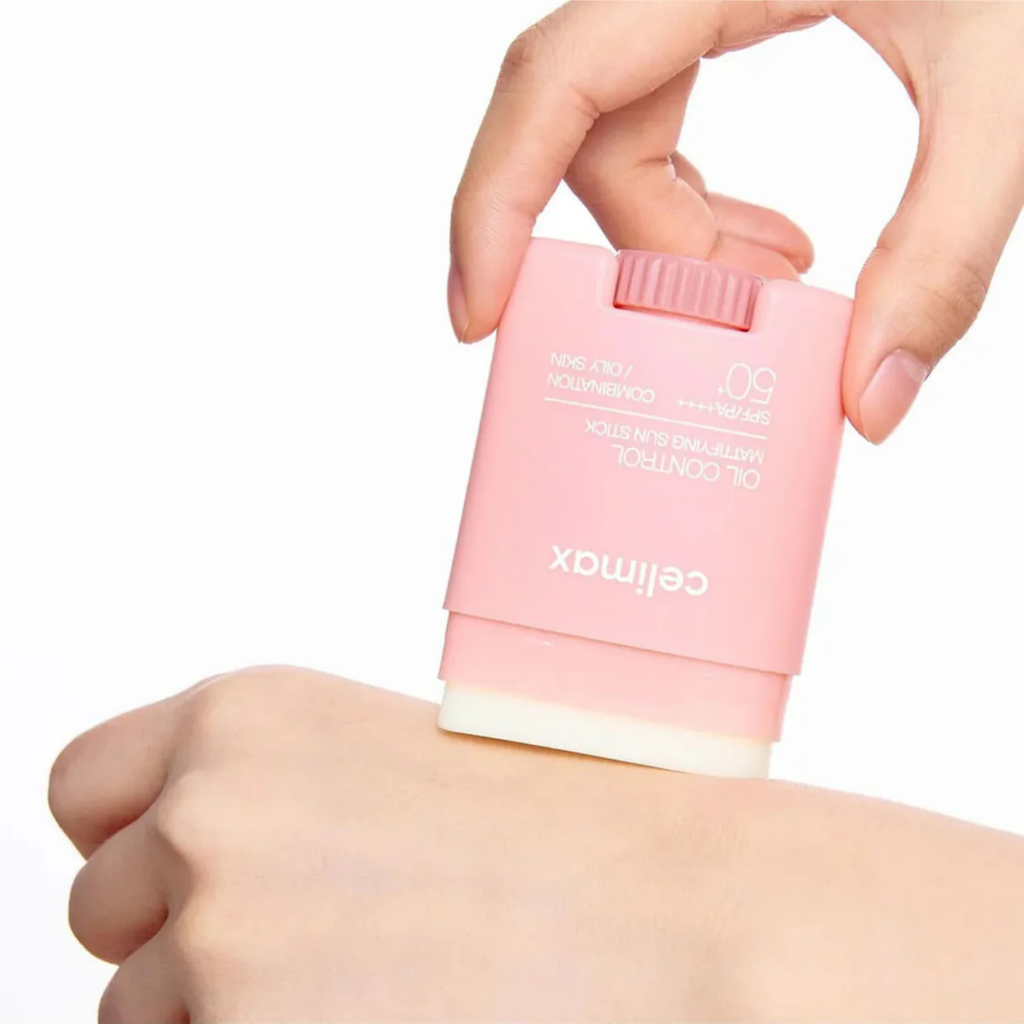 Oil Control Mattifying Sun Stick SPF50 - Stick solare opacizzante